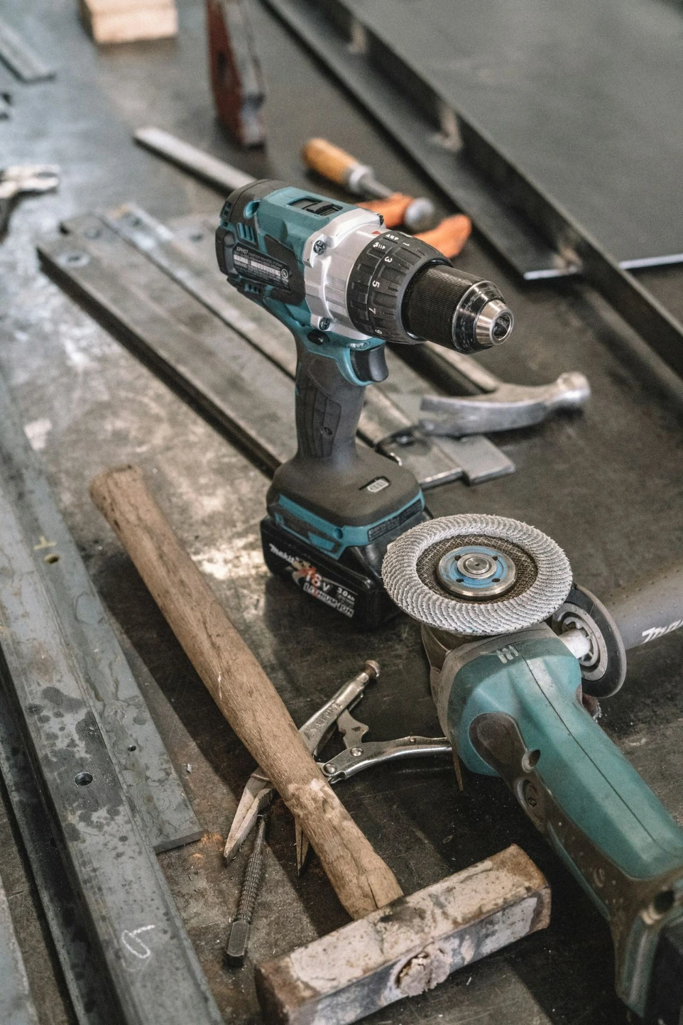 construction support services,construction sector services,fiber cabling construction,IT infrastructure construction,CCTV construction site,construction materials sourcing,hard to find construction equipment,custom fabrication construction,import construction materials,construction technology services