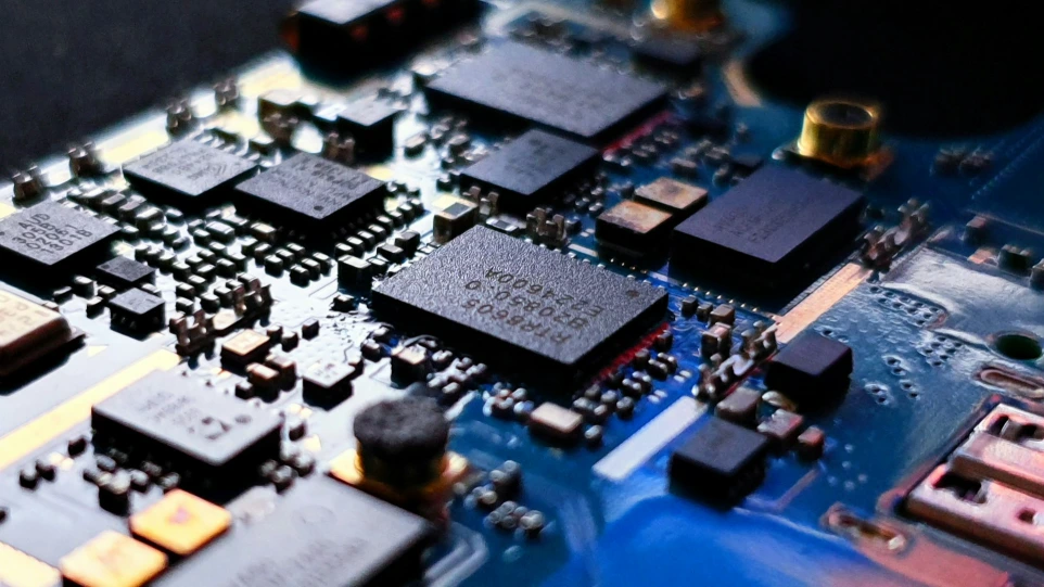 Empowering Industrial Giants with Intelligent IT Solutions